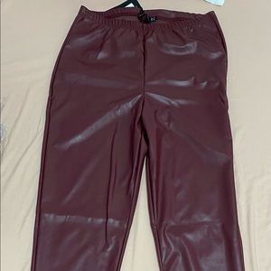 Pleather bottom slit pants